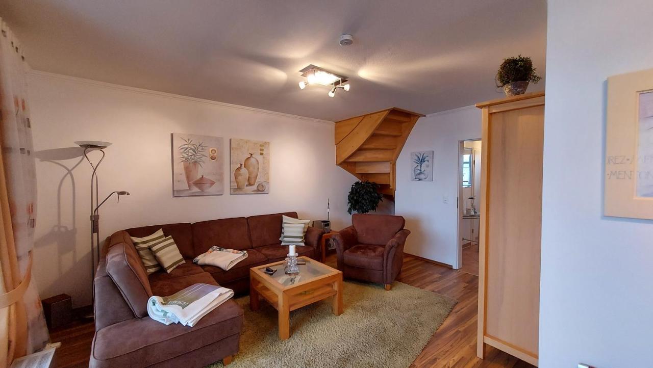 Ferienwohnung Hafenblick Wiek auf Rügen Exteriör bild